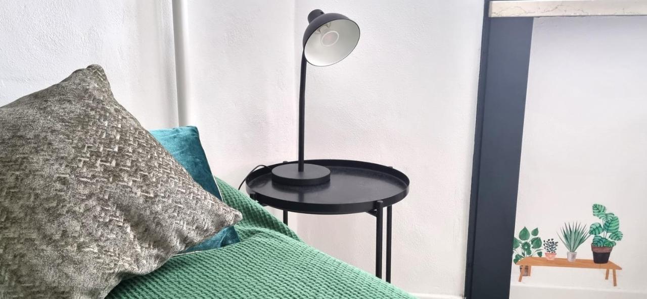 Guesthouse Tree Rooms Industrial 베르가모 외부 사진
